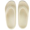 Crocs Mellow Flip «Hueso» 208437-2Y2