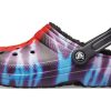 Pantuflas deportivas Crocs Classic Tie Dye para mantener el calor y la comodidad, unisex, moradas y rojas 206341-988