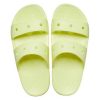 Pantuflas unisex Crocs Classic Clog Cozy amarillas 206761-75U
