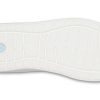 Pantuflas unisex Crocs LiteRide Beach Cozy y elegantes en azul claro 205182-4KA
