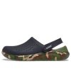 Sandalias clásicas con estampado de zapatos Crocs LiteRide unisex negras 206491-0C4