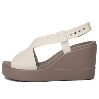 Sandalias Crocs Brooklyn Lightweight Cement Gray (Mujeres) 206222-16T