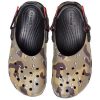 Sandalias Crocs Classic Clog Desert Camouflage Beach unisex, color negro y marrón, 207305-088