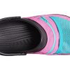 Sandalias Crocs Classic Clog Pocket, color negro y rosa 206612-0I8