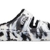 Sandalias Crocs Classic Cozzzy Marbled «Negro Blanco» 207907