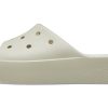 Sandalias de plataforma clásicas Crocs (mujeres) «Bone» 208180-2Y2
