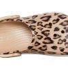 Sandalias de playa Crocs Bayaband con estampado de leopardo 206232-90L