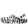 Sandalias de playa Crocs Classic Clog con estampado animal, negro y blanco 206676-1DE