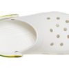 Sandalias de playa Crocs Classic Clog en blanco y verde degradado 206638-1DC