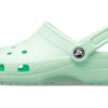 Sandalias de playa Crocs Classic Clog verde menta 10001-3TI
