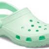 Sandalias de playa Crocs Classic Clog verde menta 10001-3TI