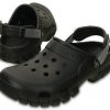 Sandalias deportivas antideslizantes unisex Crocs Cozy negras 202651-02S