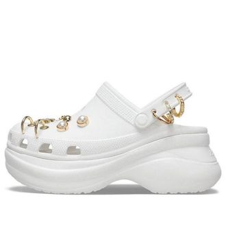Sandalias deportivas clásicas para exteriores Crocs (mujeres) Clog, blancas, 207389-103