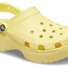 Sandalias deportivas Crocs Classic Zuecos para mujer, color amarillo, 206750-7HD Sandalias deportivas Crocs Classic Zuecos para mujer, color amarillo, 206750-7HD