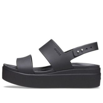 Sandalias informales Crocs Brooklyn de suela gruesa en color negro (mujeres) 206453-060