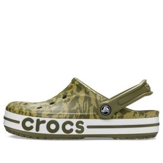 Sandalias unisex Crocs 4 con estampado de camuflaje verde 206232-354