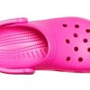 Sandalias unisex Crocs Classic Clog Beach en color rosa 10001-6QQ