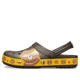 Sandalias unisex Crocs x Line Friends Beach en marrón 205791-206