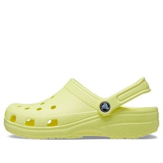 Sandalias unisex de playa tipo zueco Crocs Classic amarillas 10001-75U