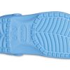 Sandalias unisex de playa tipo zueco Crocs Classic en color azul 10001-4TB
