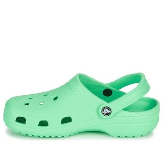 Zapatillas deportivas Crocs Classic Outdoor Flat Heel, color verde, 10001-3U3