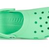 Zapatillas deportivas Crocs Classic Outdoor Flat Heel, color verde, 10001-3U3