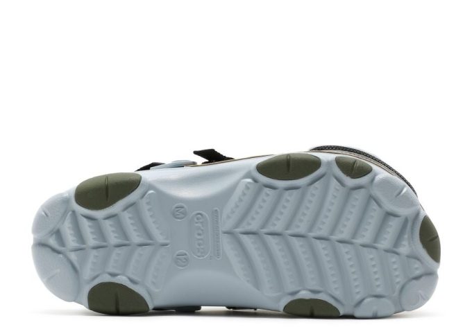Zueco BEAMS x Classic All Terrain para exteriores en gris caqui