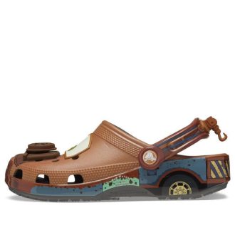 Zueco clásico Crocs x Cars «Mater» 209371-0DA