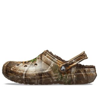 Zueco Crocs Classic con forro Realtree Edge, color marrón, 205377-280