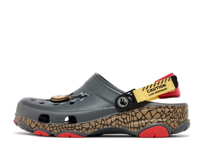 Zueco todoterreno Jurassic World x «Precaución, dinosaurio vivo» Zueco todoterreno Jurassic World x «Precaución, dinosaurio vivo»