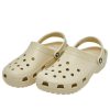 Zuecos clásicos Crocs «Bone» 10001C-242