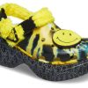 Zuecos clásicos Crocs para mujer, estilo deportivo, planos, con cara sonriente, color amarillo, 207271-90H Zuecos clásicos Crocs para mujer, estilo deportivo, planos, con cara sonriente, color amarillo, 207271-90H