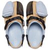 Zuecos Crocs BEAMS x Classic All Terrain para exteriores, color gris, 207447-030