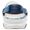 Zuecos Crocs Classic All-Terrain Mossy Oak para mujer, color azul y blanco, 207975