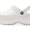 Zuecos Crocs Classic Clouds Retro Beach Shoe Blanco 206750-100