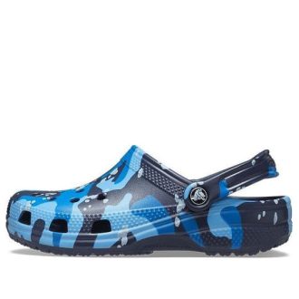 Zuecos Crocs Classic con estampado de camuflaje «Azul marino» 206454-4HQ