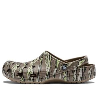 Zuecos Crocs Classic con estampado de camuflaje «Marrón» 894825