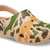 Zuecos Crocs Classic con estampado de camuflaje «Verde caqui» 206454-2Y6