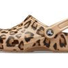 Zuecos Crocs Classic con estampado «Leopard Gold» 205838-98R