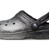 Zuecos Crocs Classic con forro brillante «Negro Plata» 205842-067