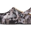Zuecos Crocs Classic con forro decolorante «Negro, blanco y beige» 207299-001