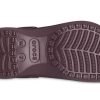 Zuecos Crocs Classic con plataforma y forro para mujer, color cereza oscuro, 207938-6WD
