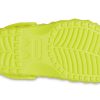 Zuecos Crocs Classic Geometric para mujer, color verde, 209563-76M