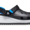 Zuecos Crocs Classic Hiker, deportivos, negros, azules y rojos, 206772-001