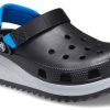 Zuecos Crocs Classic Hiker, deportivos, negros, azules y rojos, 206772-001