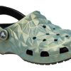 Zuecos Crocs Classic Iridiscentes Geométricos «Verde» 209841-001