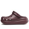 Zuecos Crocs Classic Mega Crush «Cereza oscura» 207521-6WD