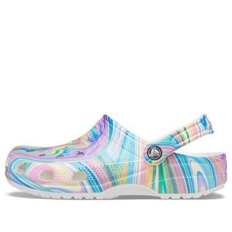Zuecos Crocs Classic Out of this World II para mujer, multicolor, 206868-928