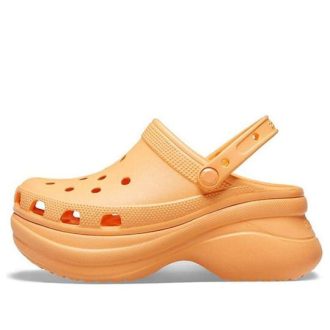 Zuecos Crocs Classic Retro para mujer, suela gruesa, color naranja, talla pequeña, 206302-801