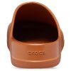 Zuecos Crocs Dylan «Coñac» 209366-21N